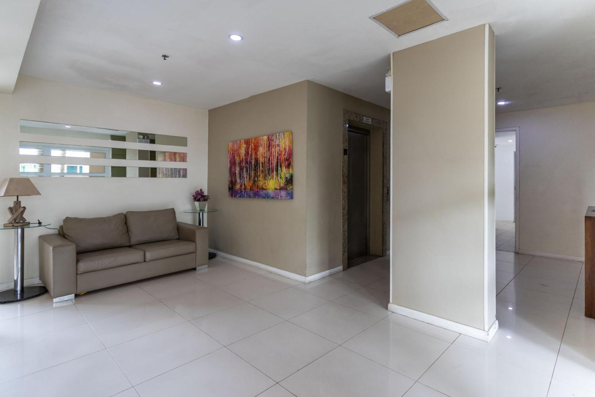 Apto 2 Quartos Com Varanda Em Frente Ao Riocentro Barra Olimpica Wi-fi Rapido Piscina Cozinha Completa E Estacionamento Portaria 24h Sala Homeoffice Brinquedoteca E Parquinho Infantil Ideal Grupos Familias E A Trabalho Appartement *