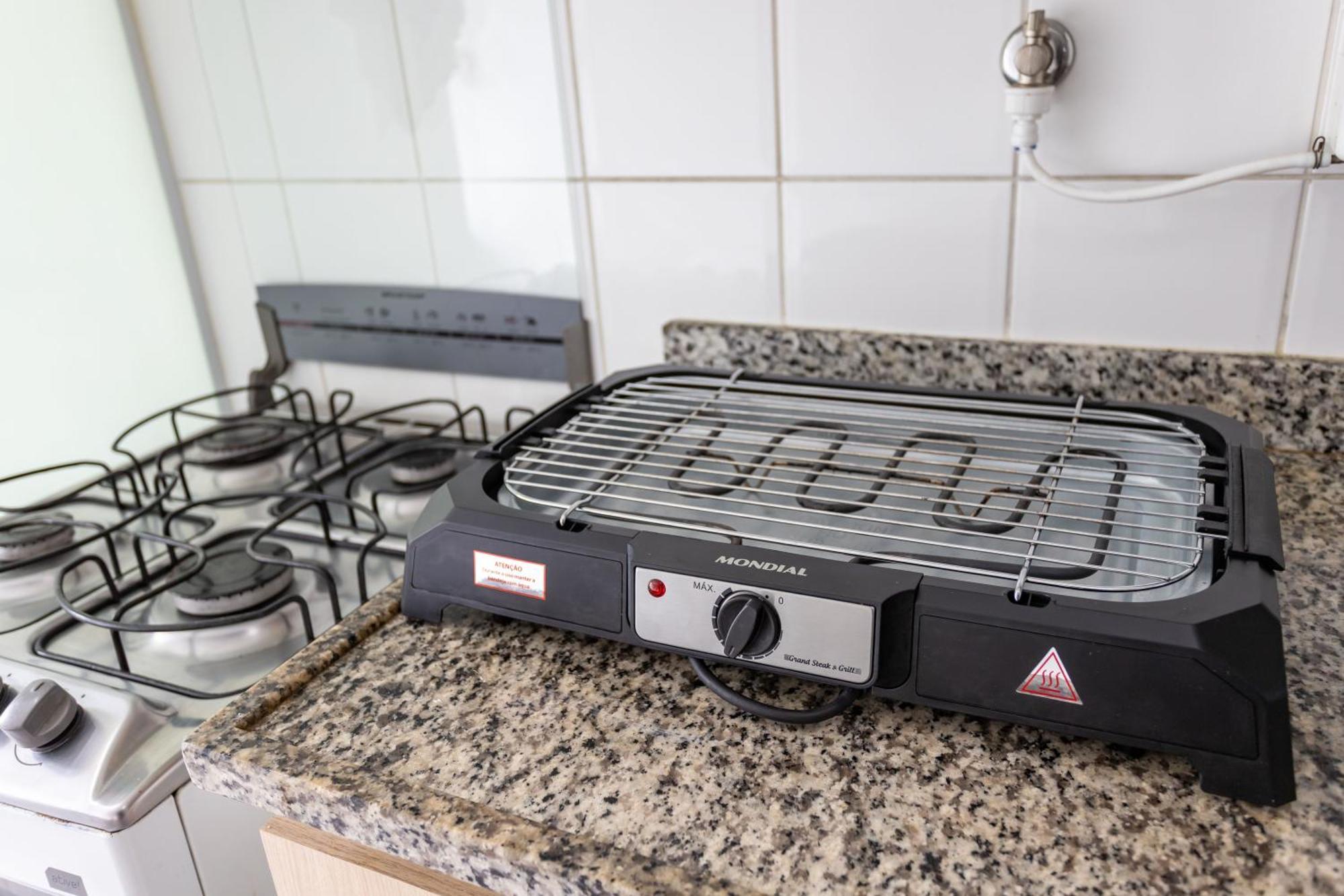 Apto 2 Quartos Com Varanda Em Frente Ao Riocentro Barra Olimpica Wi-fi Rapido Piscina Cozinha Completa E Estacionamento Portaria 24h Sala Homeoffice Brinquedoteca E Parquinho Infantil Ideal Grupos Familias E A Trabalho Appartement