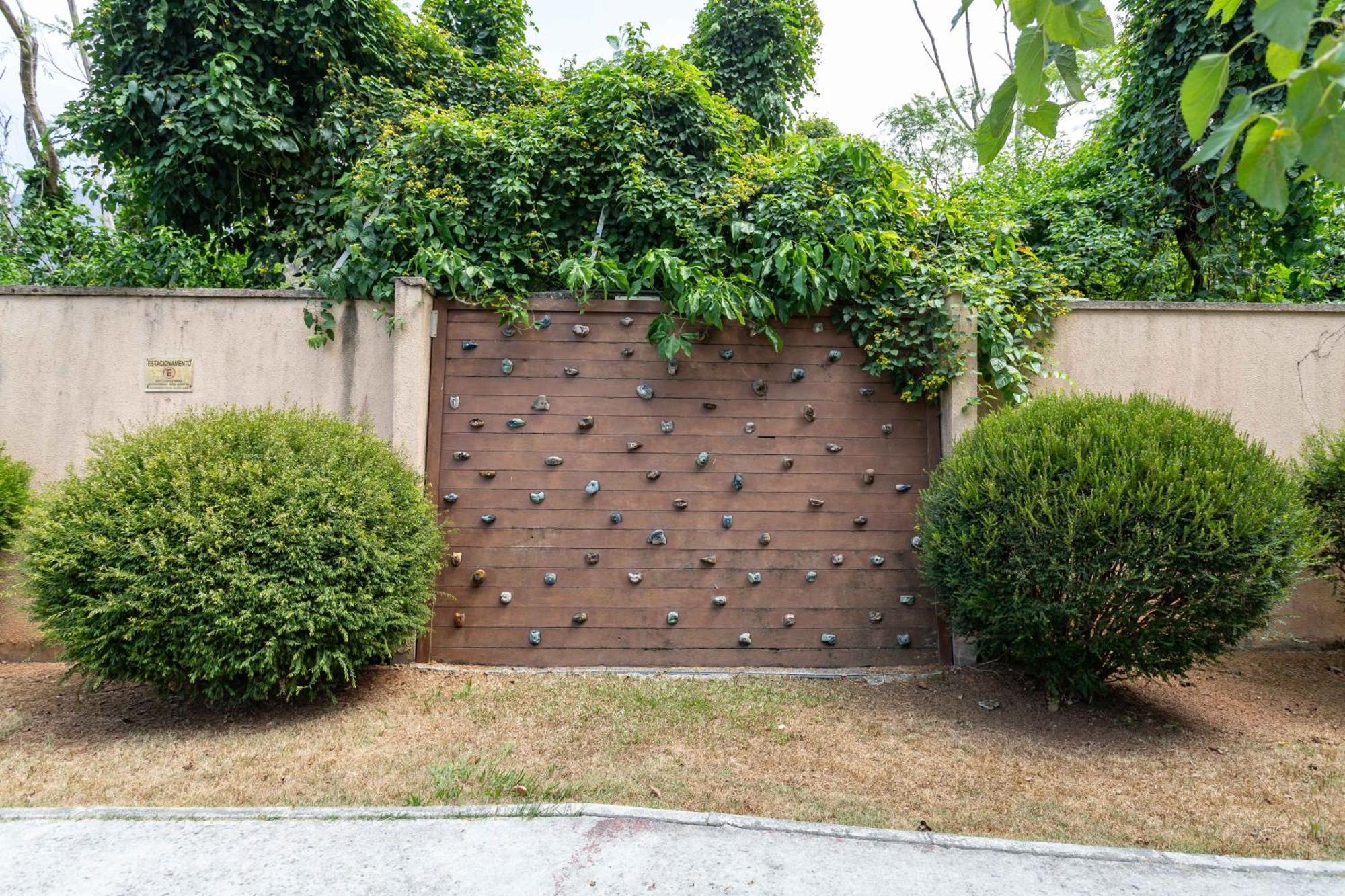 Appartement Apto 2 Quartos Com Varanda Em Frente Ao Riocentro Barra Olimpica Wi-fi Rapido Piscina Cozinha Completa E Estacionamento Portaria 24h Sala Homeoffice Brinquedoteca E Parquinho Infantil Ideal Grupos Familias E A Trabalho